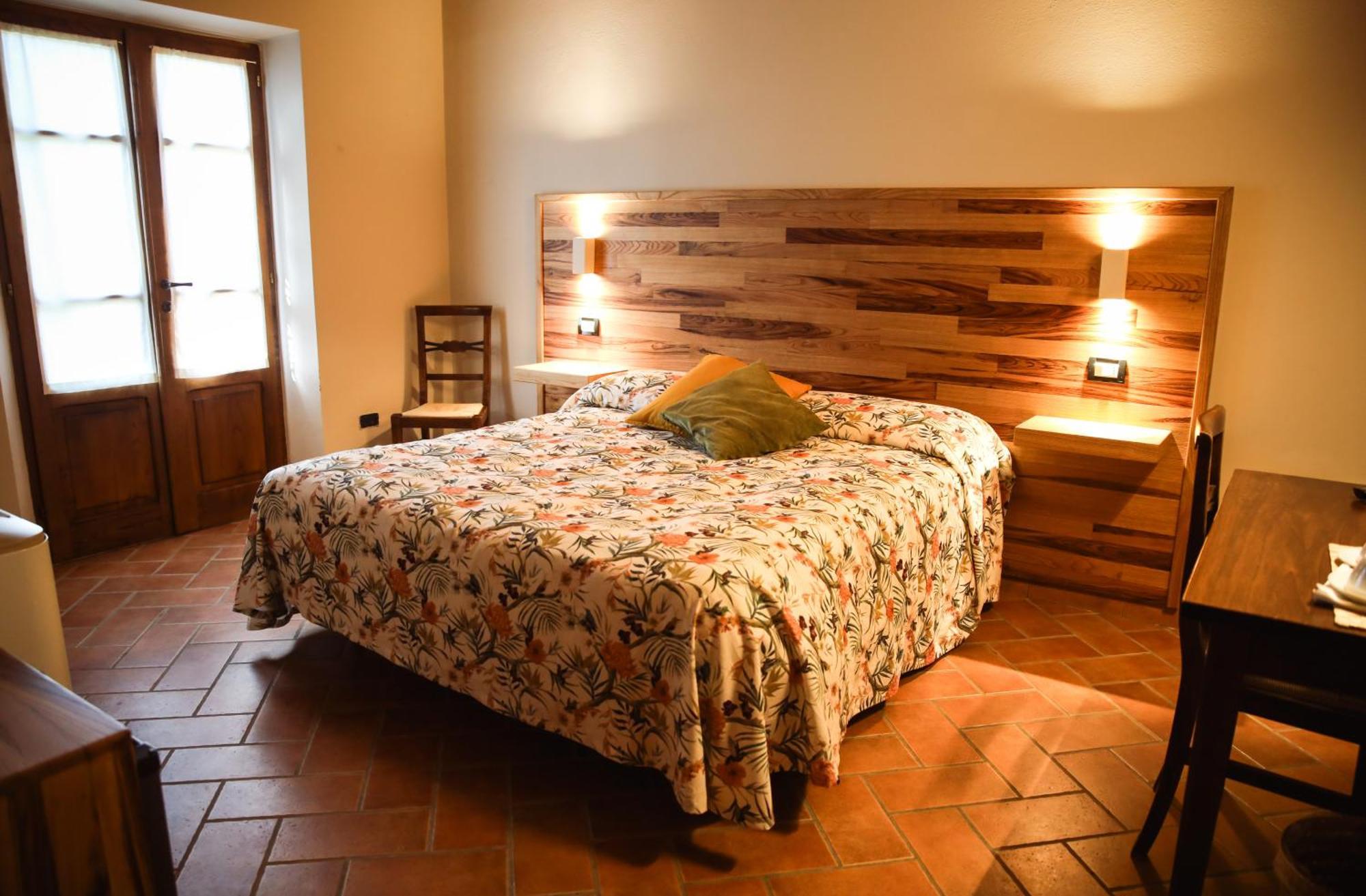 Agriturismo La Vecchia Quercia Montemerano Exterior foto